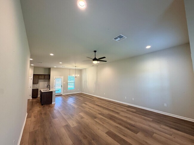 302 Babineaux Ln