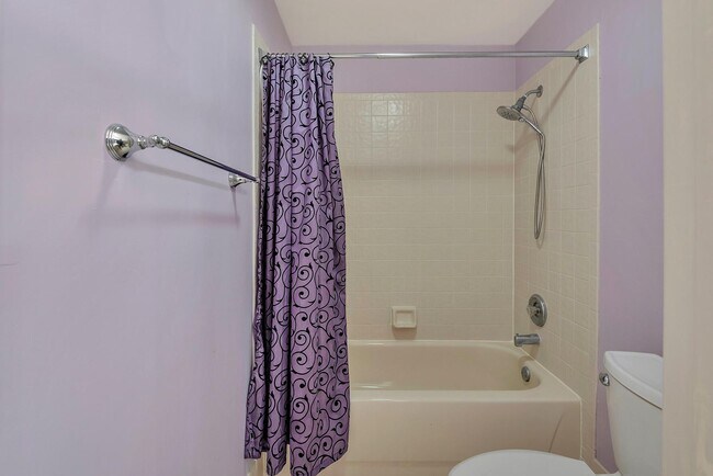 Photo - 172 Meadows Dr