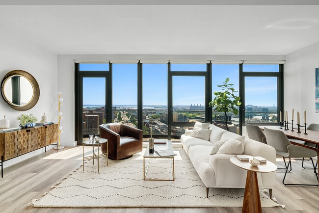 Penthouse - The Arches Apartments