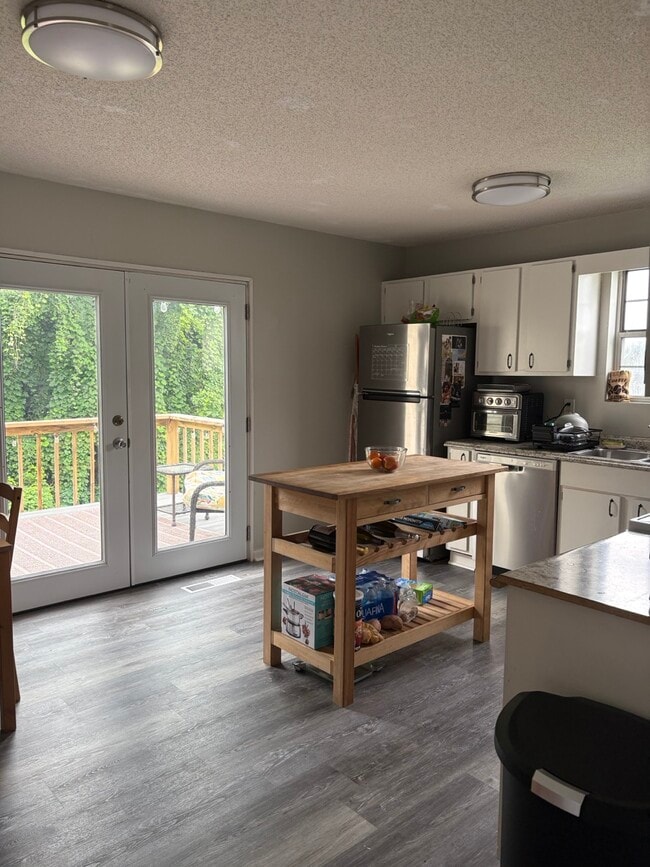 Photo - 2931 Bridge Dr Townhome