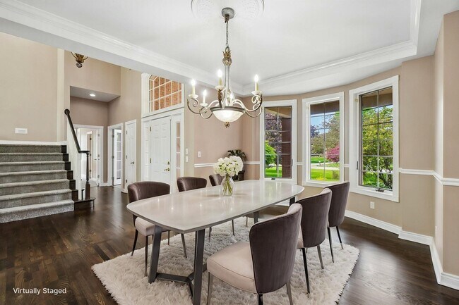 Photo - 1819 Brookview Dr