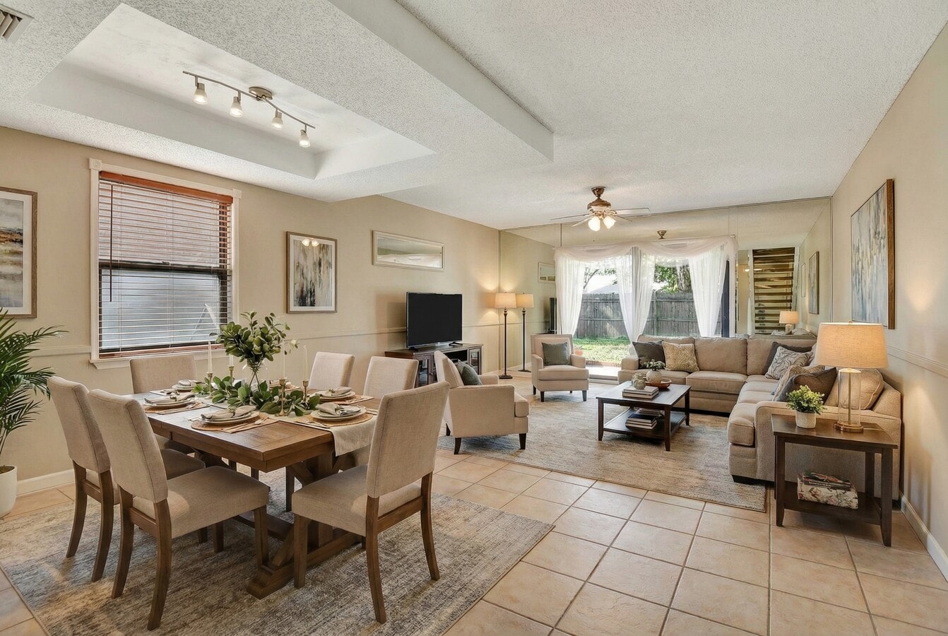 Photo - 3960 Oak Trail Run