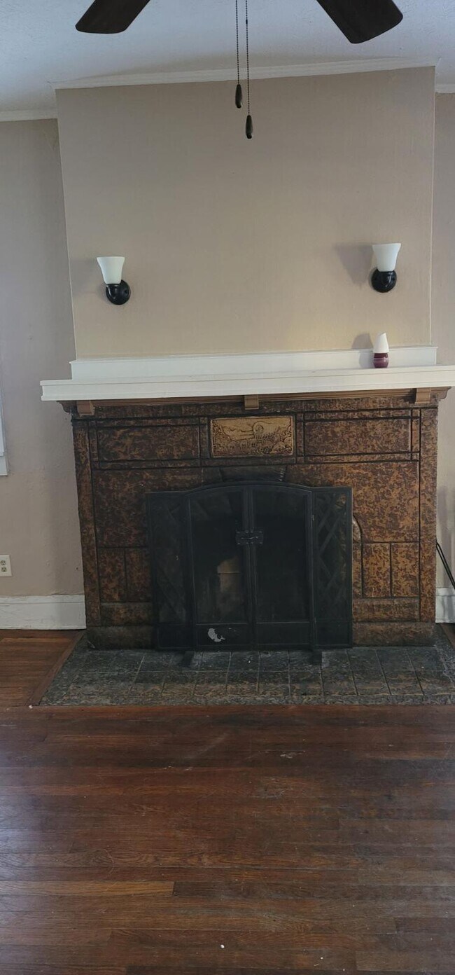 Photo - 2520 Oak St Apartments Unit OAK ST