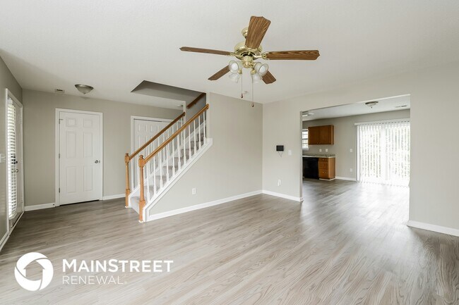 Photo - 5511 Grapevine Ct