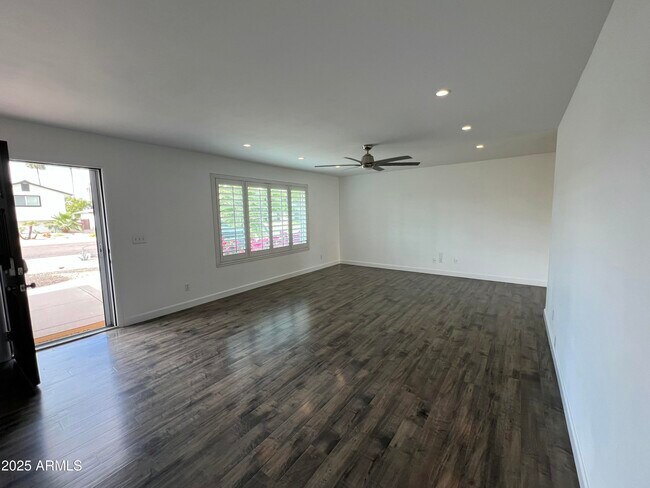 Photo - 8744 E Rose Ln