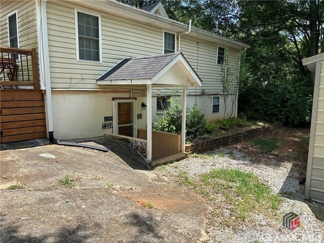 Photo - 1734 E Broad St House