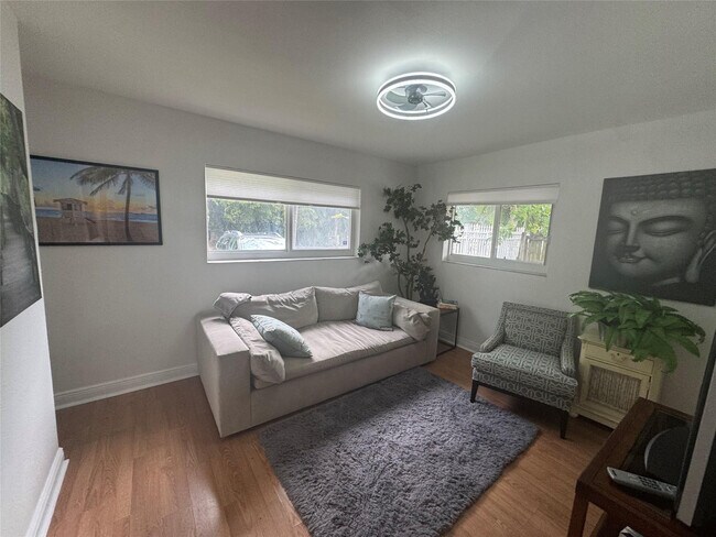 Photo - 1107 NW 4th Ave