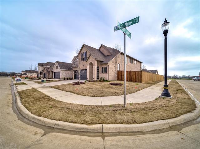 Photo - 901 Lost Mine Trl