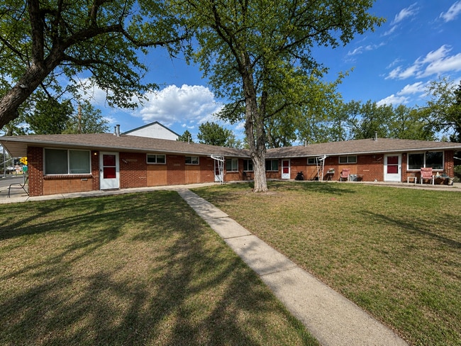 Building Photo - 1303 Otis St
