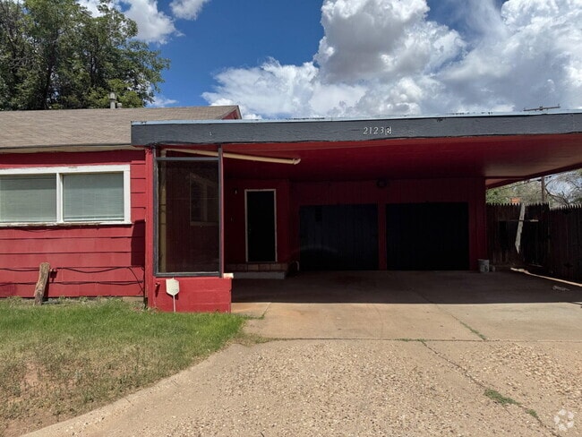 Building Photo - 2123 25th St Rental