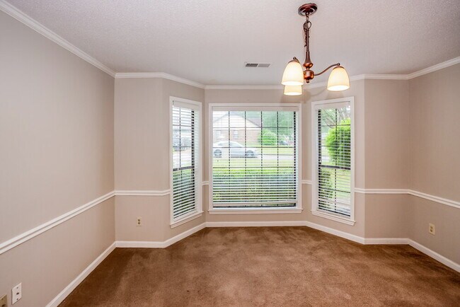 Photo - 6860 Branch Rd