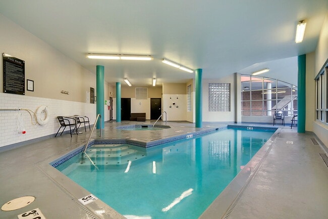 Fountain Court