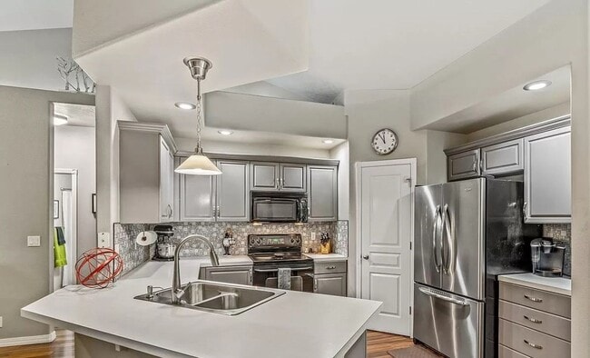 Photo - Beautiful 3 bed 2 bath in Meridian Tumble Creed Subdivision just off Linder and Ustick Rd.