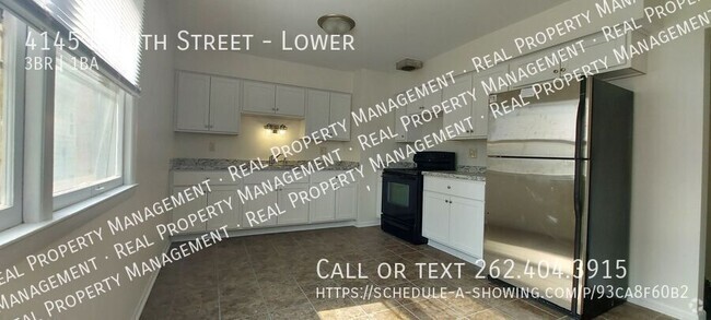 Building Photo - Spacious Rehabbed 3 Bedroom Lower Duplex Unit Lower Rental