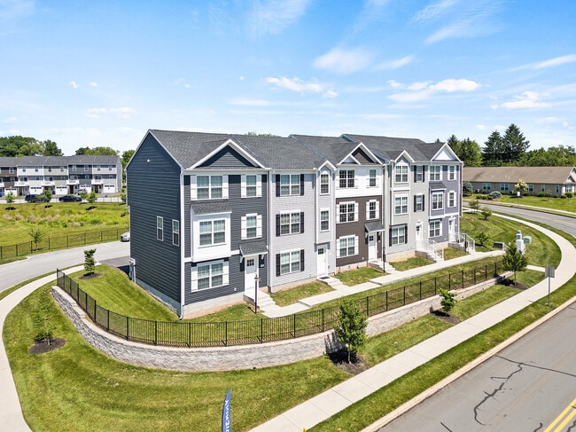 40-Vincent & Morgan RE Media_Deatrick Dr, Cumberland Township, PA-40