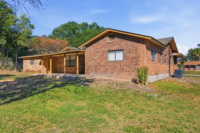 Photo - 5922 Moon Dance St