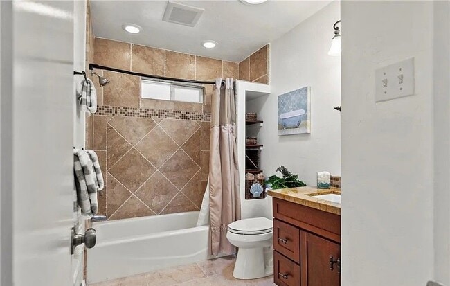 Photo - 126 Capistrano Ave