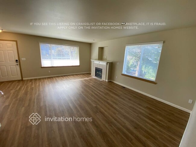 Photo - 17902 Panorama Blvd E