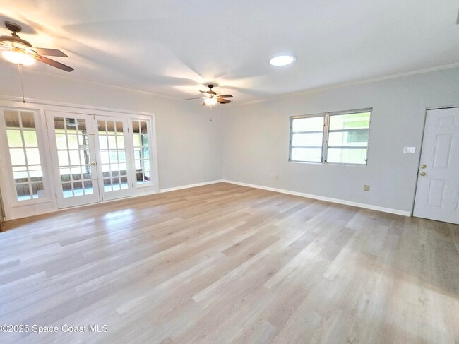 Photo - 6229 Savannah Dr