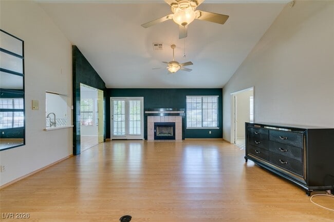 Photo - 224 Garfield Dr