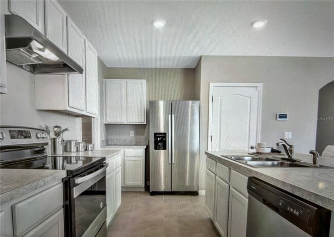 3464 Sandalwood Isle Wy