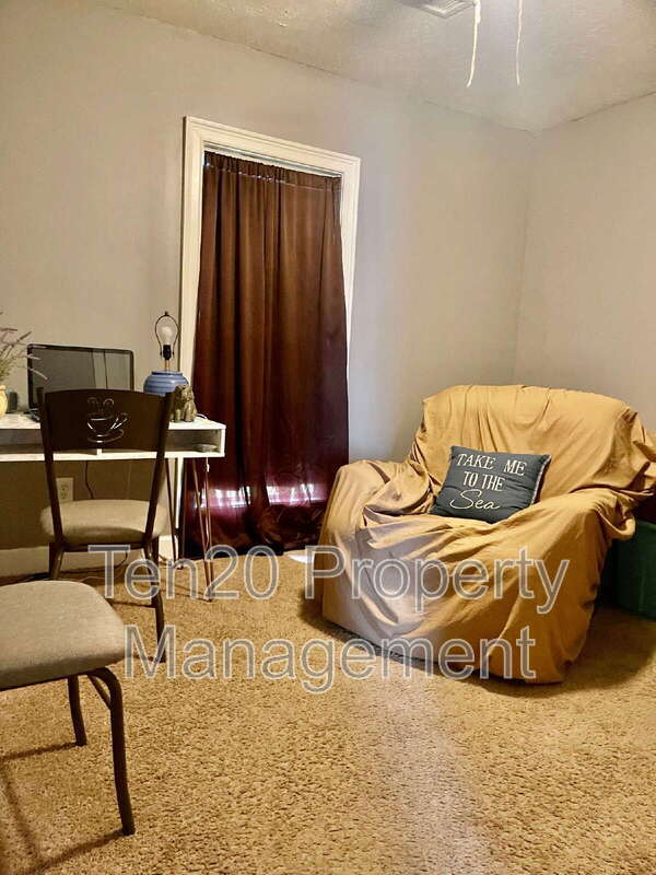 Photo - 1 Wheatfield Dr