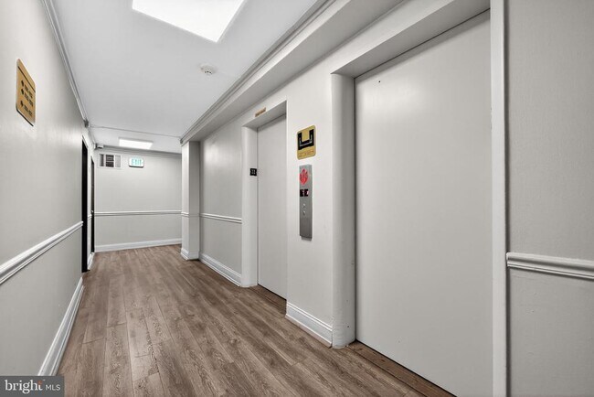 Photo - 2101 Chestnut St Unidad 1121