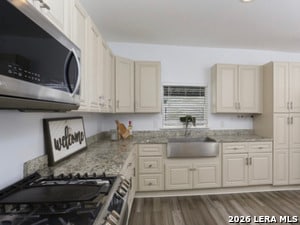 Photo - 508 E Thompson Pl