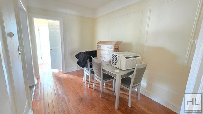 Photo - 28 STREET Unidad 1