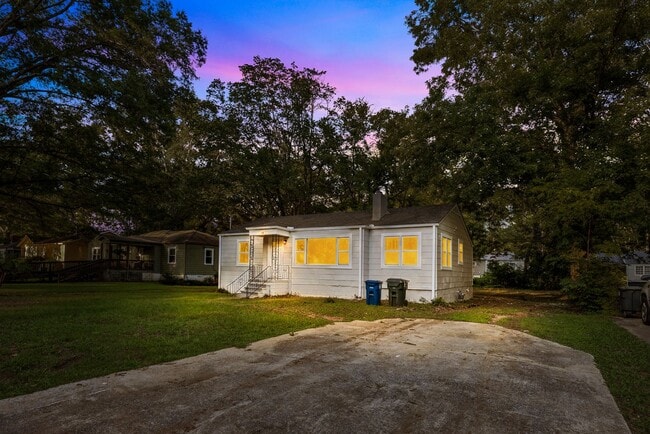 Charming 3 Bedroom, 2 Bathroom house - Charming 3 Bedroom, 2 Bathroom house
