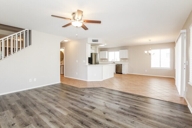 Photo - 11825 N 148th Ave