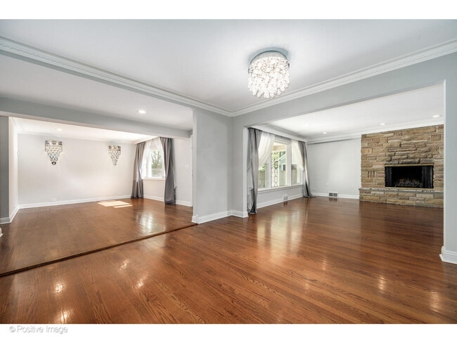 Photo - 335 Brookside Ln