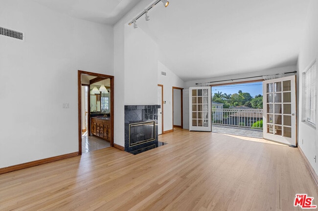 Photo - 2823 Coolidge Ave