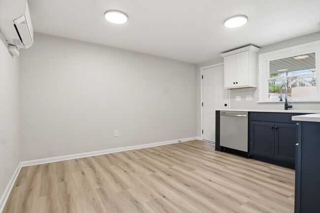 Photo - 234 Hartley Rd Unit Apt 2