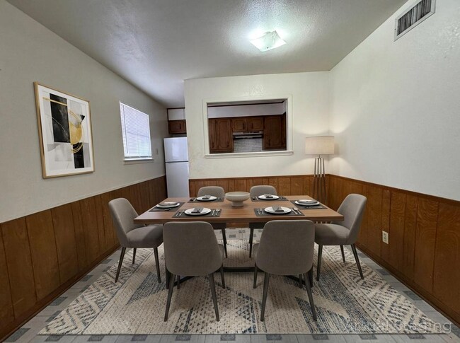 Photo - 228 Hold St Unidad 22