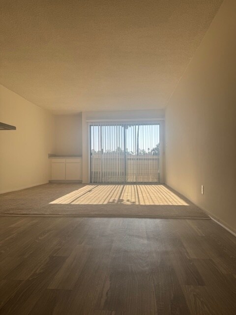 Encino Oakbrook
