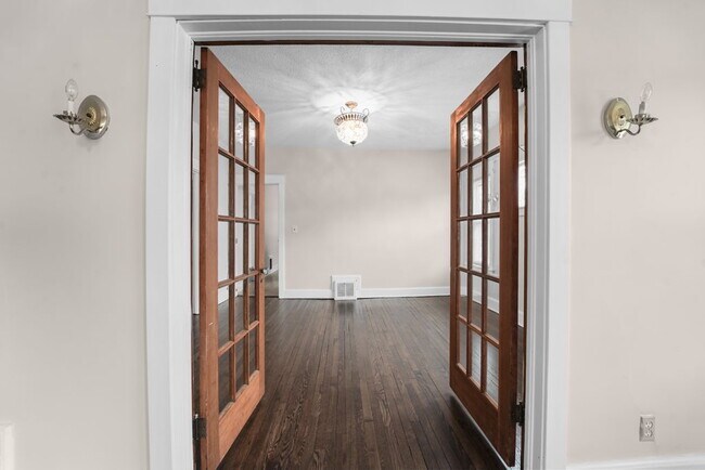 Photo - 44 Rotary Ave Unit 2