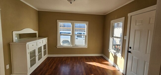 Photo - 522 W Florence Ave