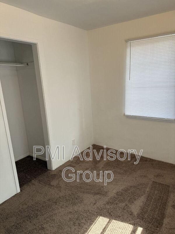 203 SW Heights Rd