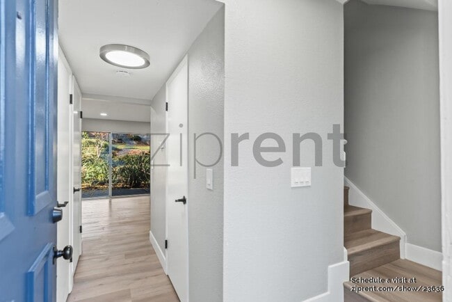 Photo - Unit