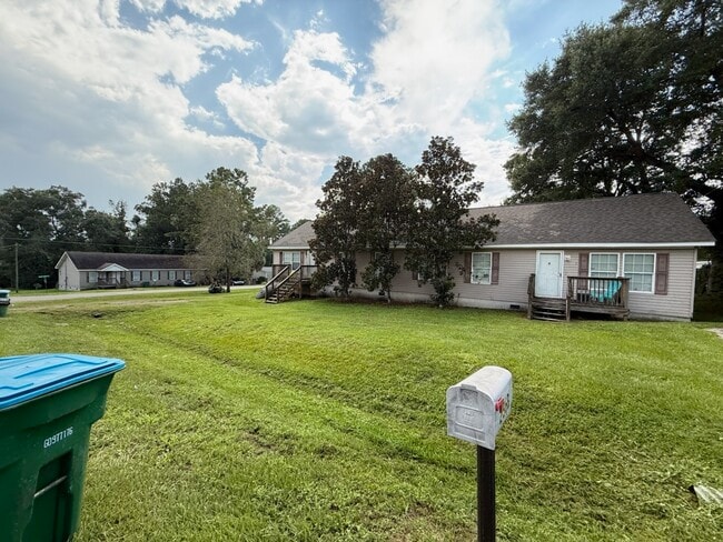 Photo - 236 Forrest Dr