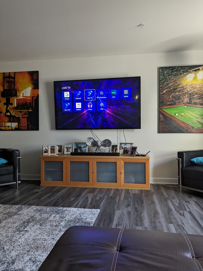 Shared space - 200 S Walnut St Townhome