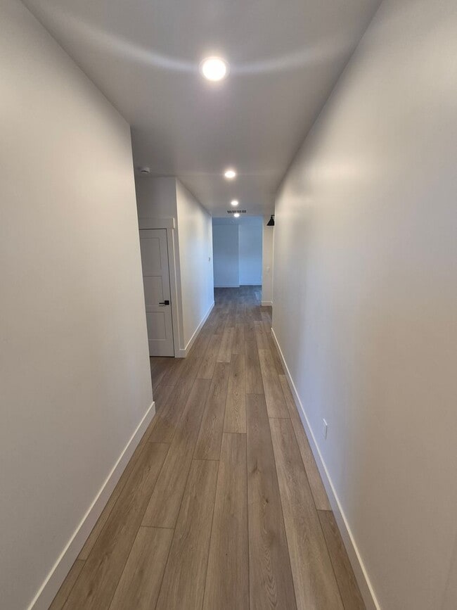 Photo - 3783 SW 47th St Unit 1
