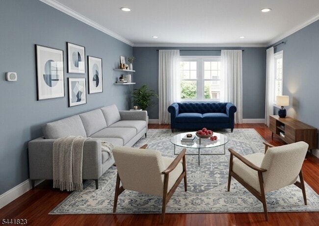 Photo - 239 S Clinton St