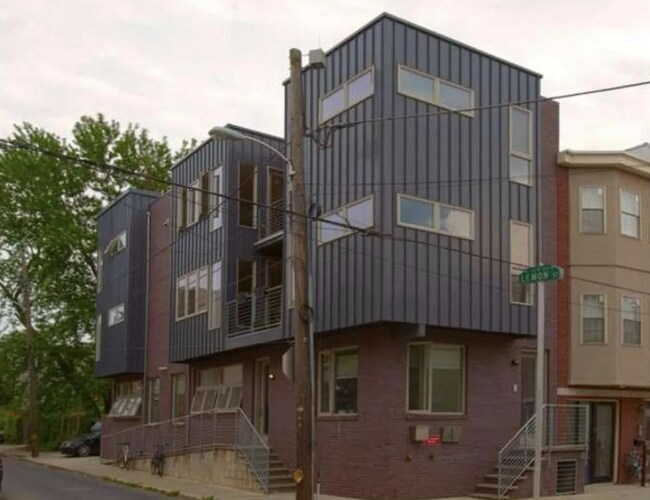 Photo - 631 N 12th St Unidad 2