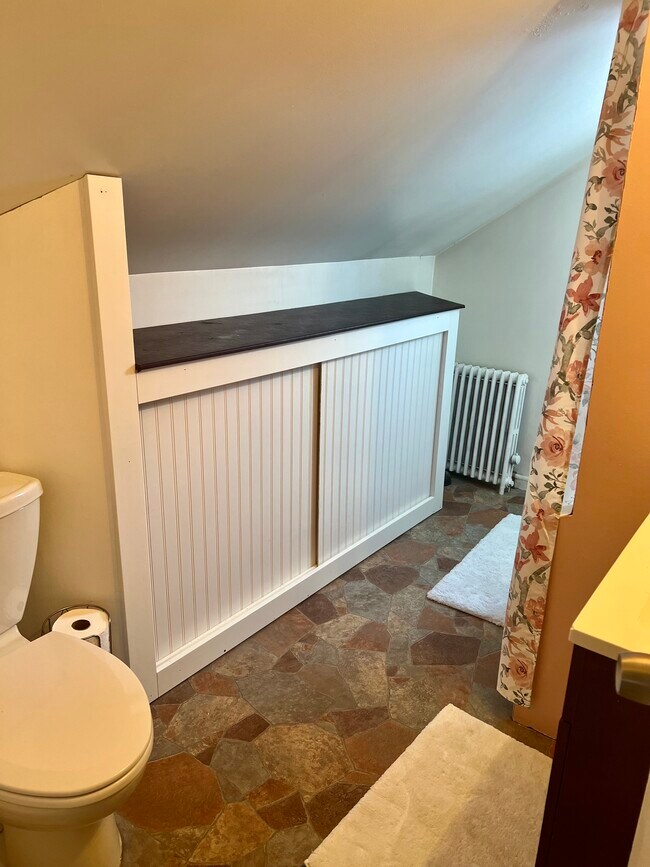Photo - 191 Mount Horeb Rd Unit 2nd floor apt