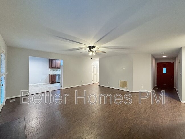 Photo - 1428 Brompton Ln