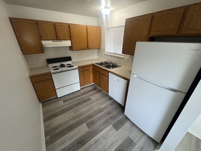 Photo - 3710 Valmont St Unit 2