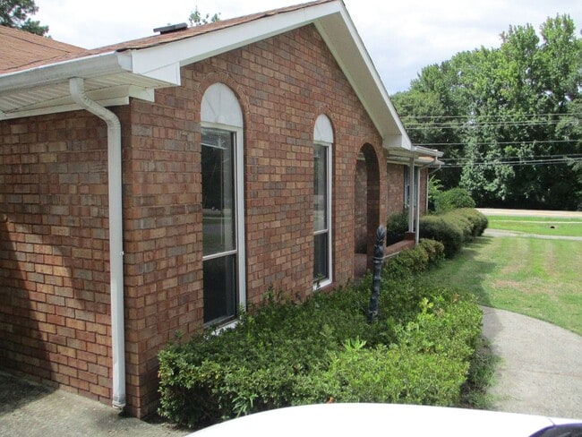 Photo - Updated 4 Br brick home in Martinez