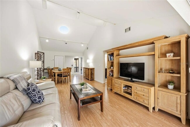 Photo - 1626 Brookhouse Dr Unit BR235